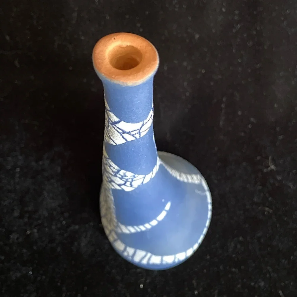 🖤 Modernist Red Clay Crackle Glaze Cobalt Blue Single Stem Bud Vase
